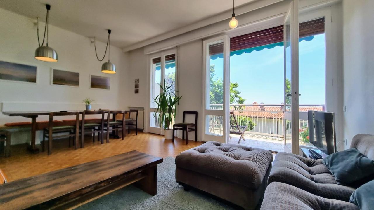 Sea Breeze - Barcola Apartment Trieste Exterior photo